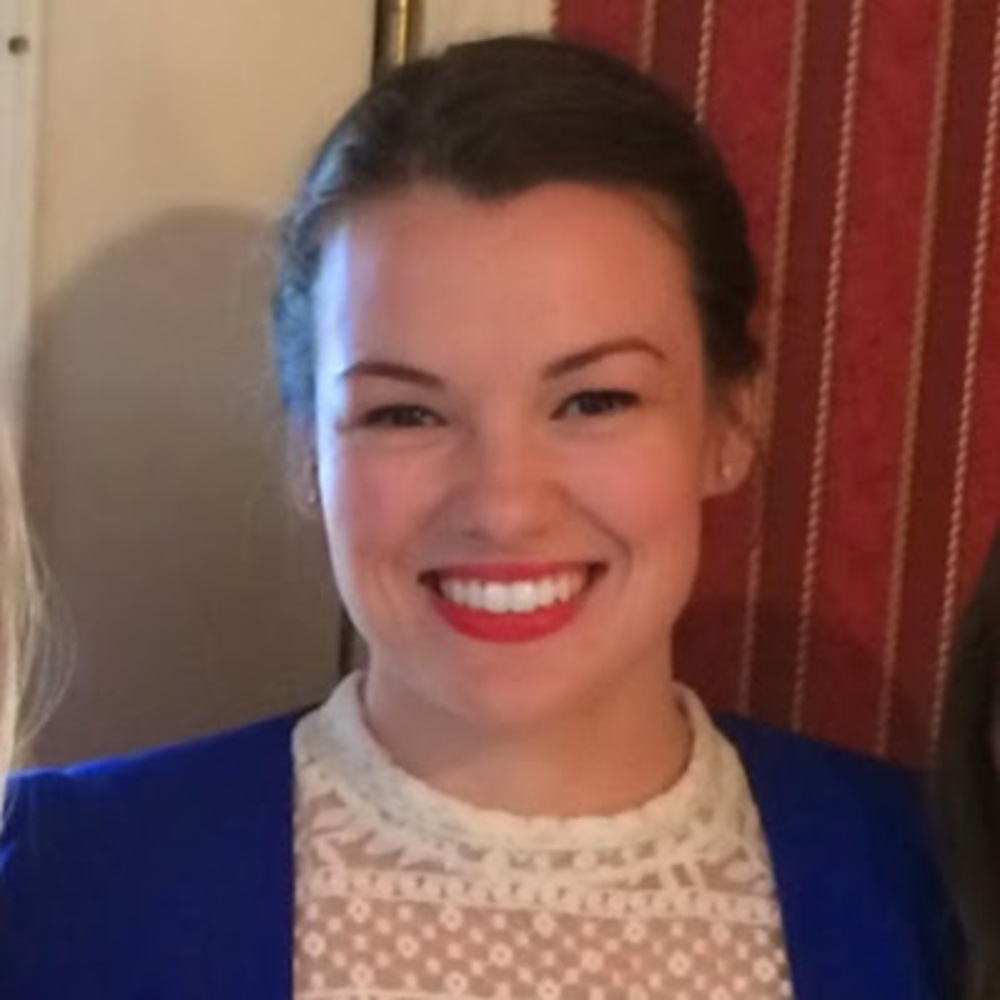 Meet your Posher, Zora